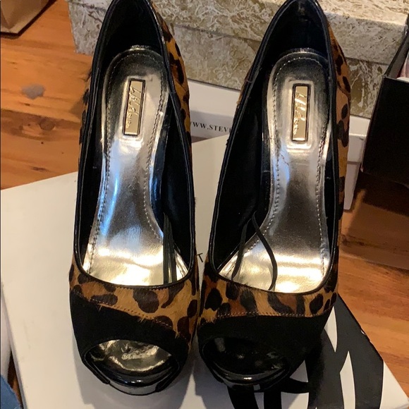 Platform animal print heels - Picture 2 of 3